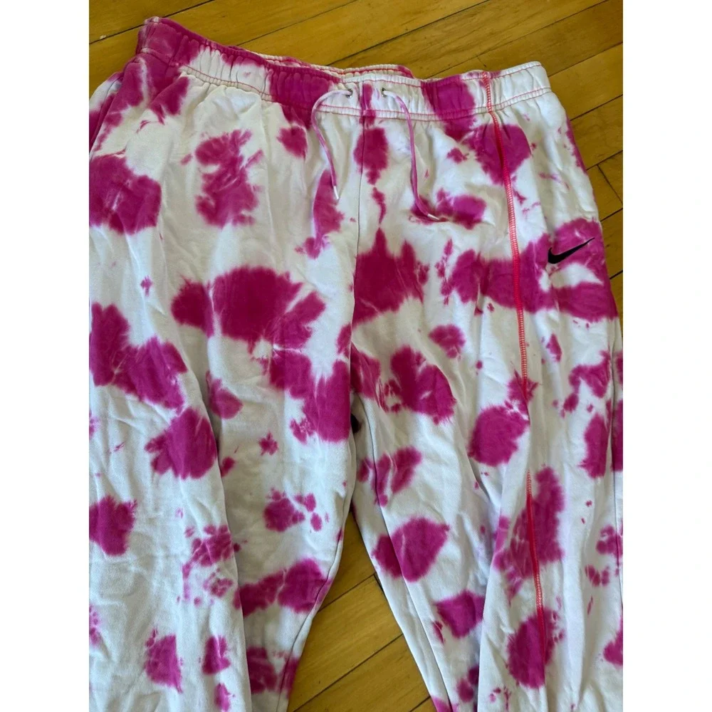 Nike women's sportswear fleece tie dye pink joggers‎